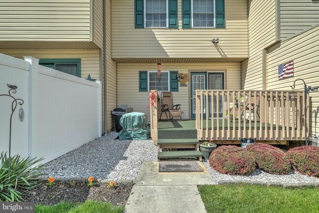 Photo - 714 Baltimore St
