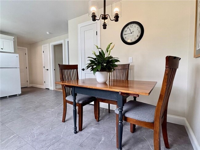 Photo - 70 Carroll Ave Unidad 1210