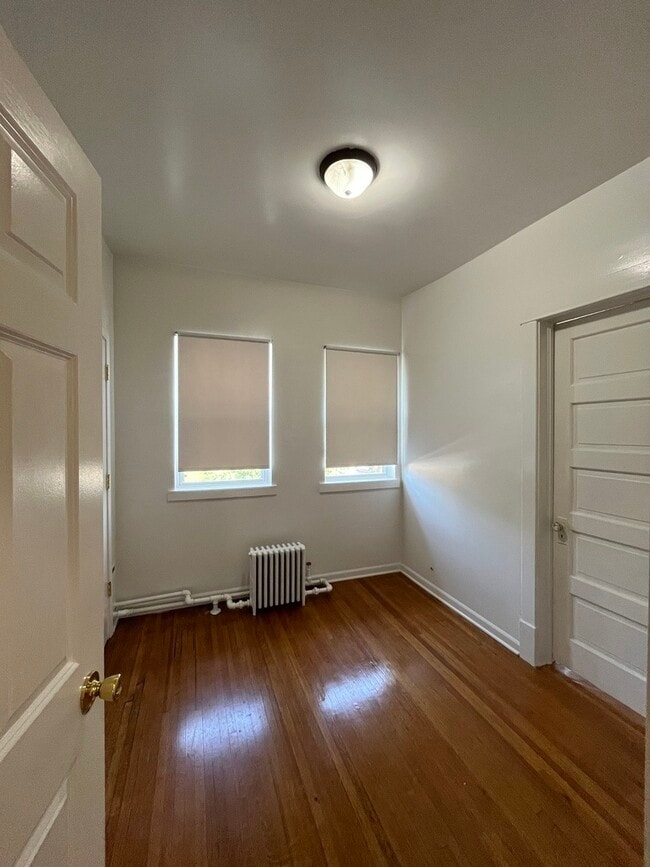 Photo - 307 Herkimer St Unit 2-R