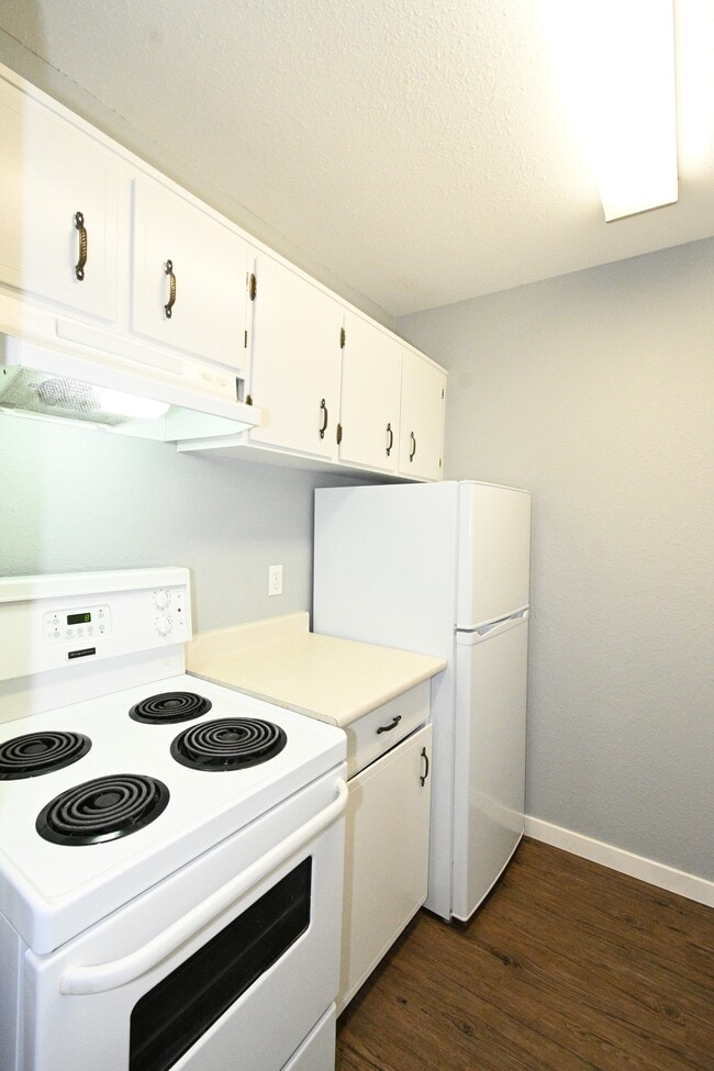 4280 Quentin Ave Unit 212
