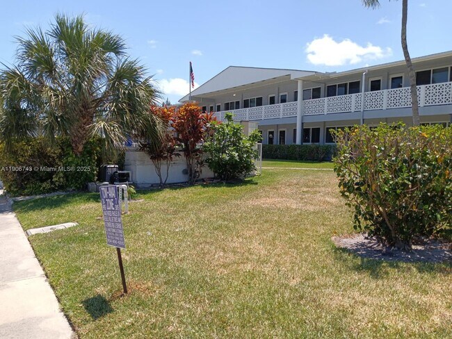 Photo - 600 Layne Blvd Unidad 216