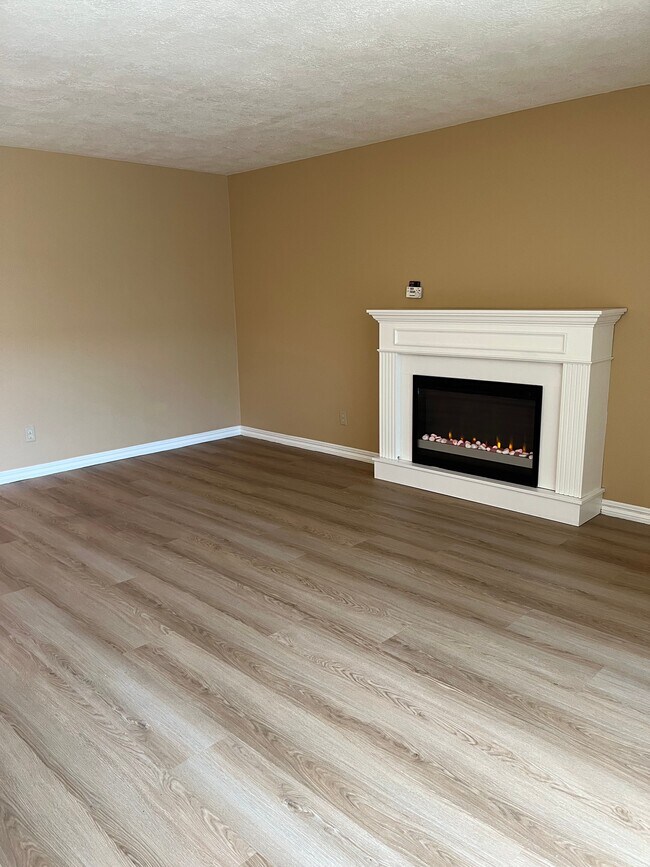 Twin Oaks Apartments