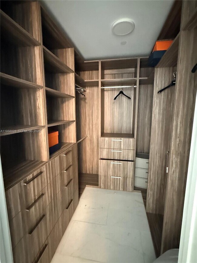 Photo - 15701 Collins Ave Unidad 1703