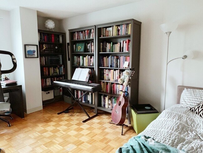 Photo - 1580 Massachusetts Ave Unit 5G