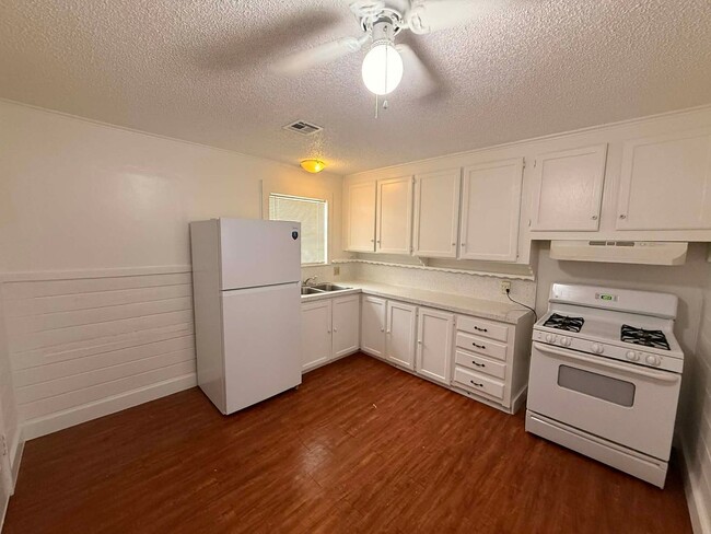 Photo - Adorable Renovated 2-Bed, 1-Bath with Garage—Enjoy the Charm of West Tulsa Living Near River Parks