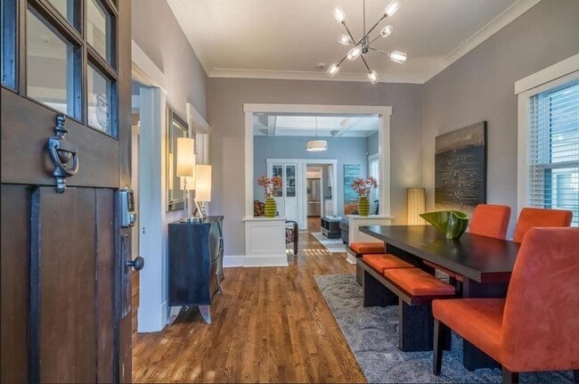 Photo - 1932 Carr Ave