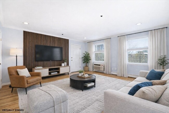 Building Photo - 600 Jefferson St Unit 11C