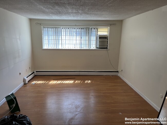 Photo - 106 Dustin St Condo Unit 1