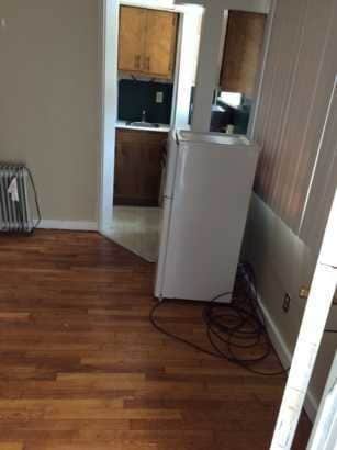 Photo - 629 Potter St