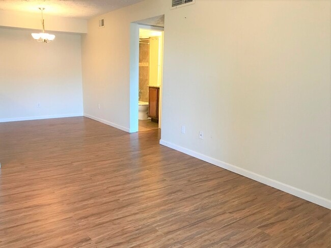 Photo - 10555 Turtlewood Ct Unit 2403