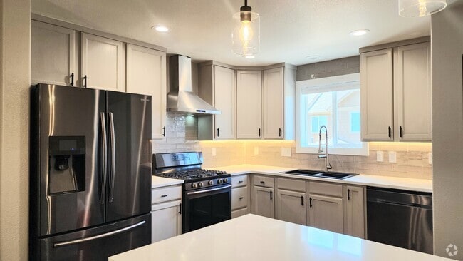 Building Photo - 3658 Tranquility Trl Rental