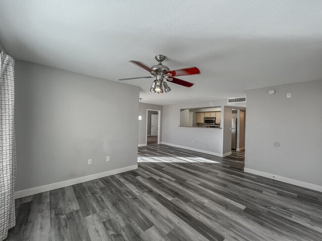 Photo - 555 E Silverado Ranch Blvd