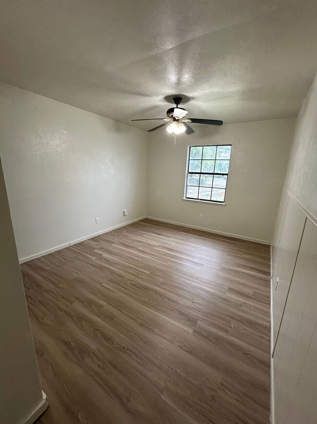 Photo - Adorable ranch-style house