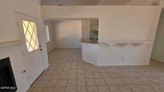Photo - 1529 Plaza Verde Dr