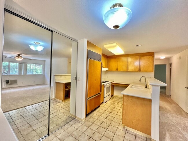 Photo - Lalea at Hawaii Kai -2 Bedroom, 2 Bathroom...