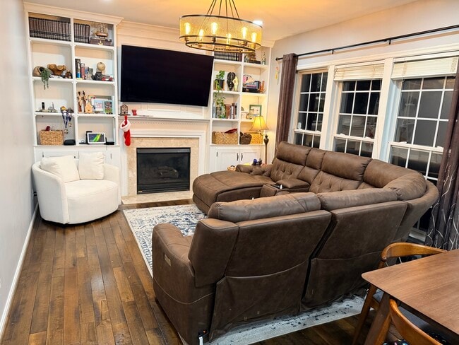 Photo - 12384 Brown Fox Way