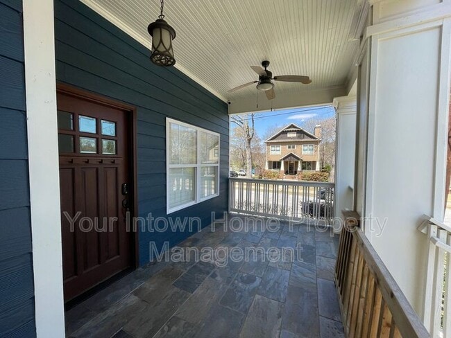 Photo - 349 Patterson Ave SE