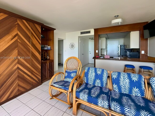 Photo - 2899 Collins Ave Unit 905