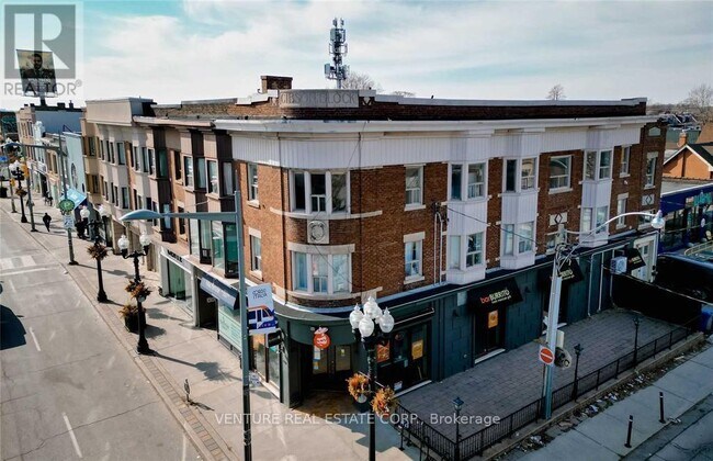 Photo - 1228 St Clair Ave W