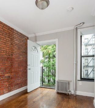 Photo - 422 E 9th St Apartment