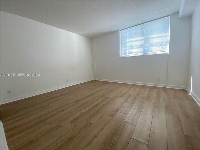 Photo - 3001 S Ocean Dr Unit 1217