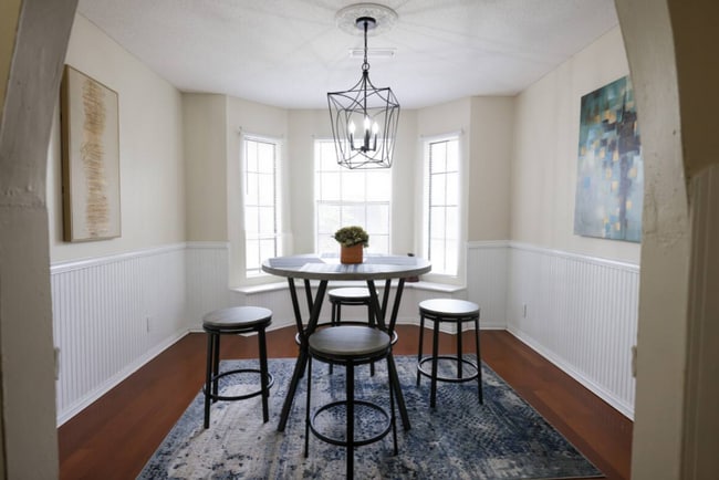 Photo - 608 Snell Bridge Rd