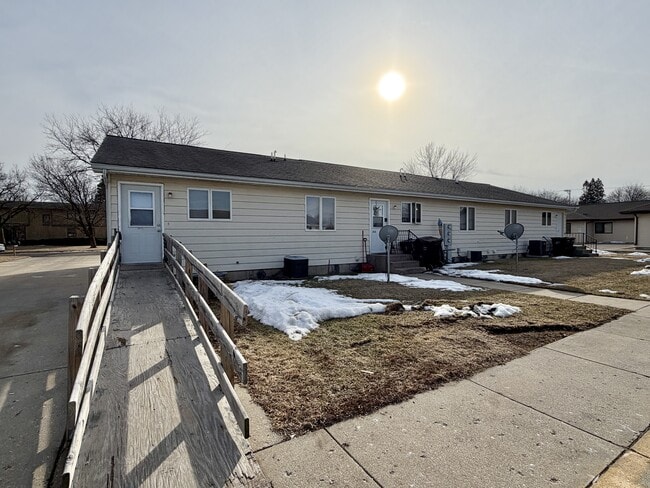 Photo - 2047 Colony Ct Unit C