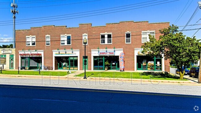 Building Photo - 252 S Florissant Rd Unit B Rental