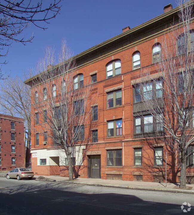Photo - Cabot Street Apartments
