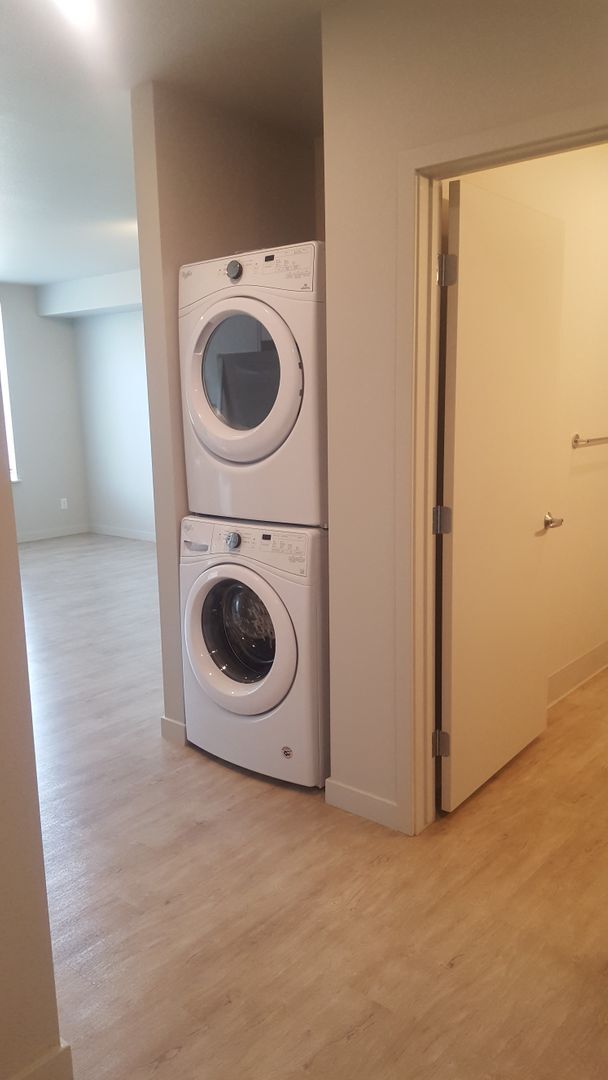 Photo - Galaxie at Sellwood