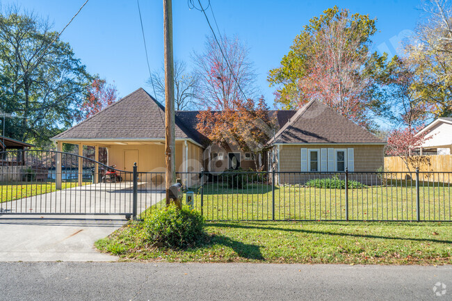 Building Photo - 1714 Treasure Isle Rd Rental