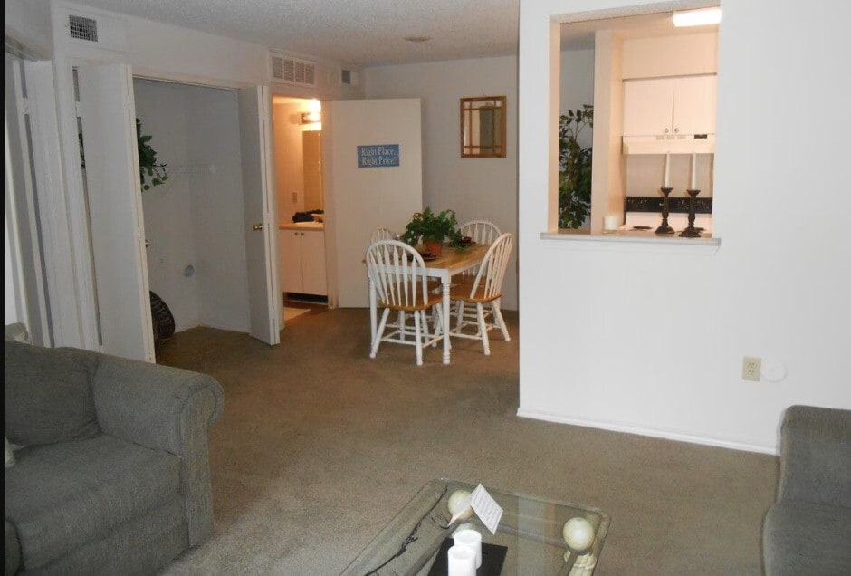 Photo - 1400 Eldorado Pkwy