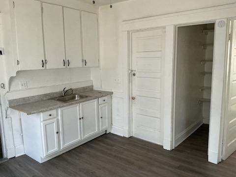 Building Photo - 4131 Woodbridge Ave