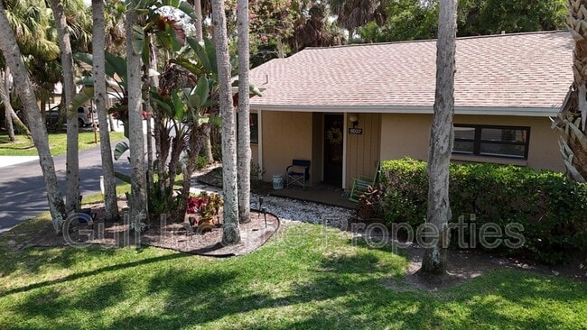Building Photo - 5037 Village Garden Dr Unit 22 Rental