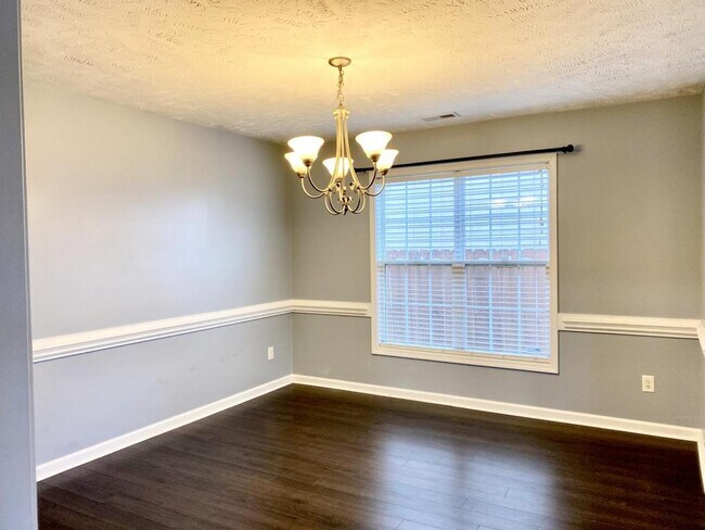 Photo - 5011 Westerly Dr