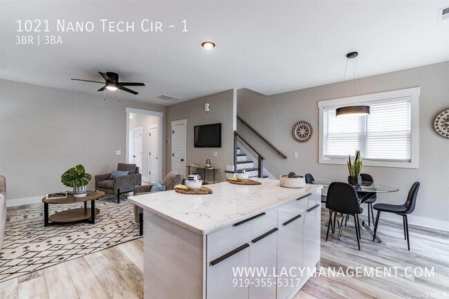 Photo - 1021 Nano Tech Cir