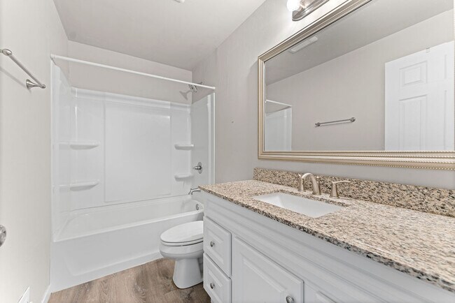 Photo - 2702 N Mason St Unit Left