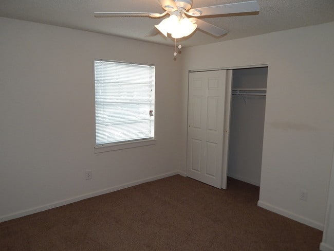 Photo - 3714 SW 29th Terrace Unit 25 East