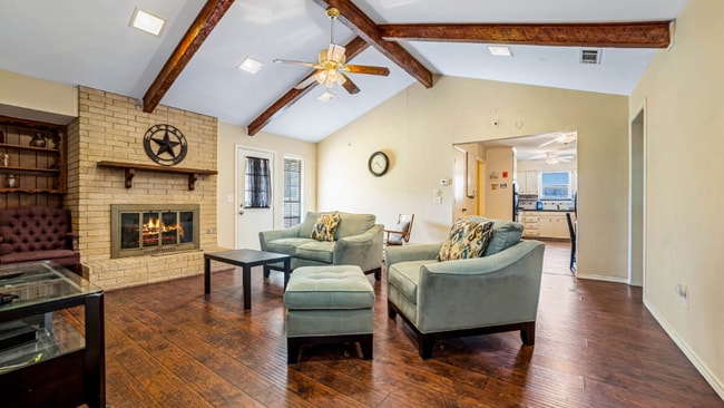 Photo - 1808 Papeete Dr