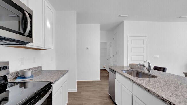 Photo - 13634 Logan Pl