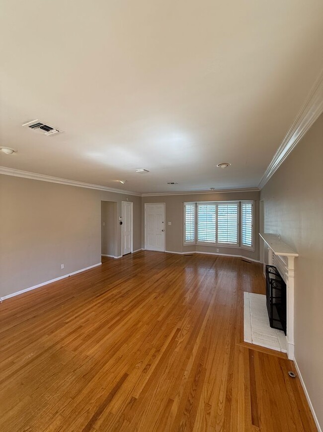 Photo - Beautiful, Ranch-Style, 4 Bedroom, 2 Bathr...