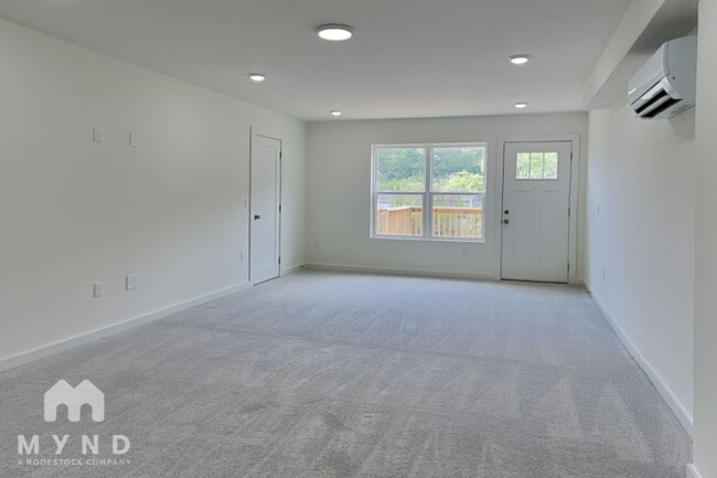 Photo - 2957 Thornton Grove Blvd