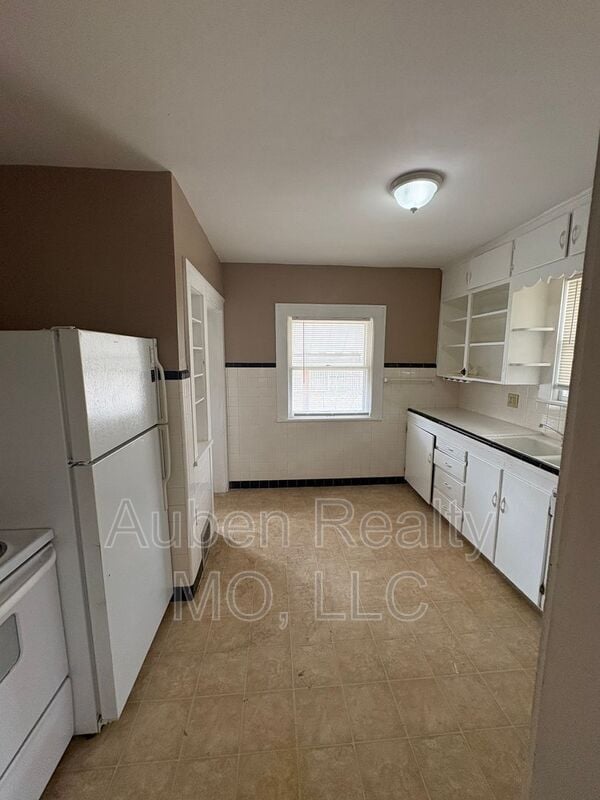 Photo - 5316 Harrison St