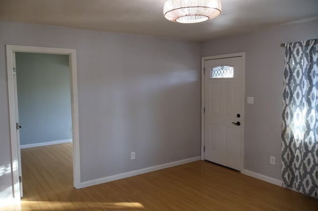 Photo - 770 Verano Ave