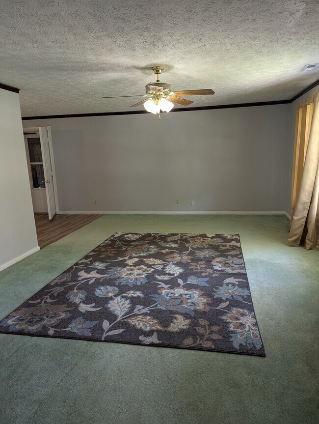 Photo - 3232 Revlon Dr