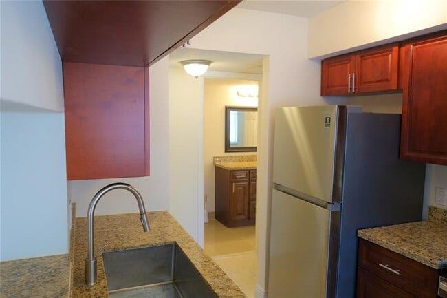 Photo - 5686 Rock Island Rd Unit 102