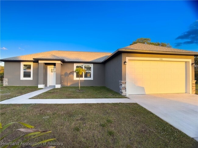 Photo - 1456 Kyra Ave