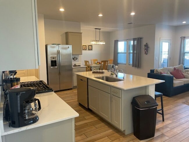 Photo - Beautiful Move-In Ready Two-Story Home in Silverbell Crossing!