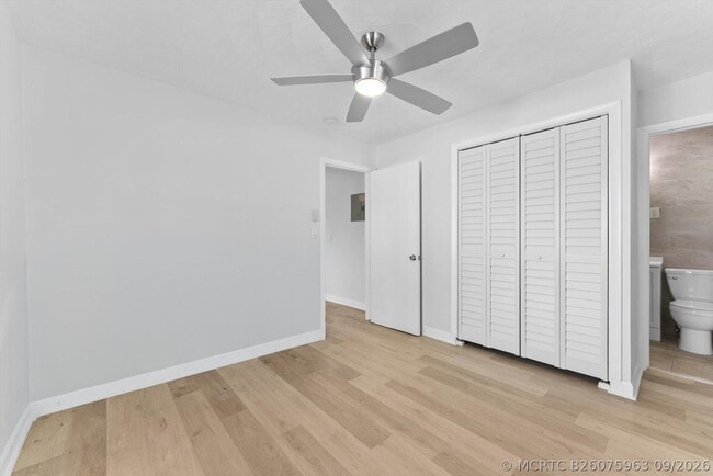 1632 NE 4th Pl