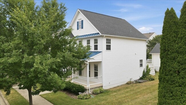 Photo - 341 Bullskin St